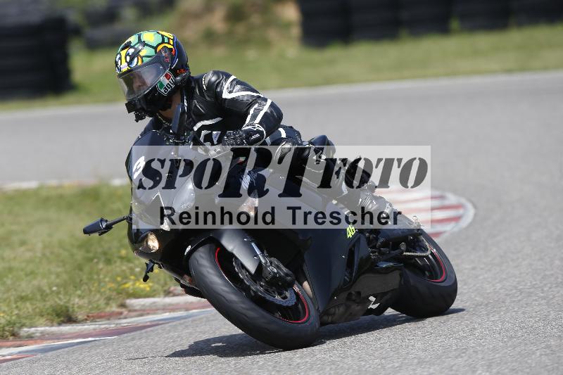 /27 12.06.2025 Ducati Schweiz Trackday Warmup  ADR/blau-bleu/3